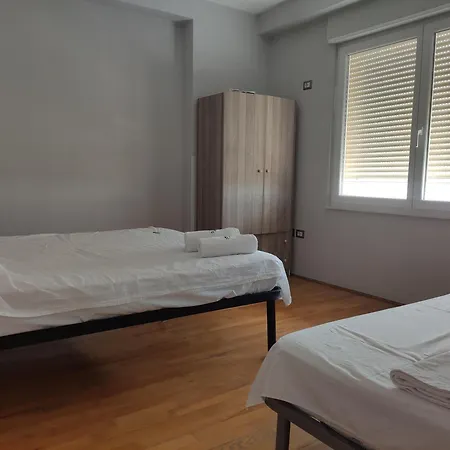 Sunset View Rooftop 公寓