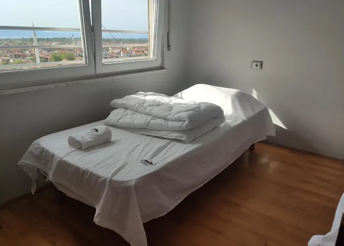 Sunset View Rooftop 公寓