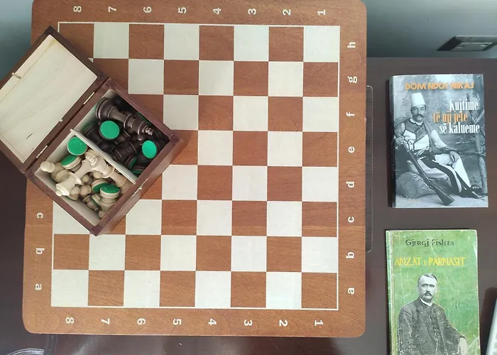 Sunset View Rooftop 公寓 Shkodër