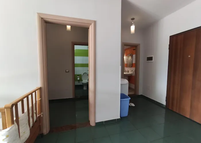 Sunset View Rooftop דירה